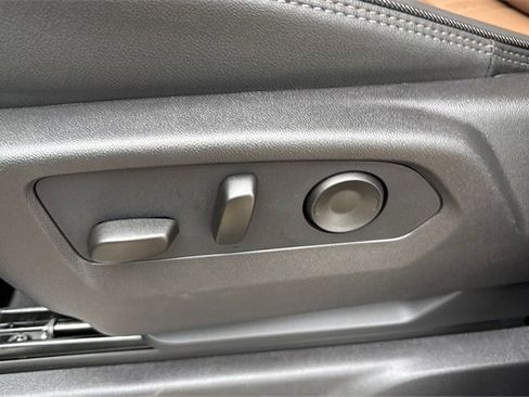 Used 2026 Chevrolet Silverado 1500 High Country image 19