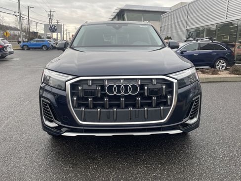 Certified 2025 Audi Q7 2.0T Premium Plus w/ Premium Plus Package image 2