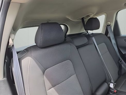 Used 2023 Honda CR-V EX image 17