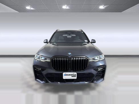 Used 2022 BMW X7 xDrive40i w/ M Sport Package AWD/4WD image 6