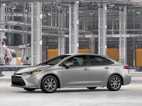 New 2026 Toyota Corolla LE FWD image 3