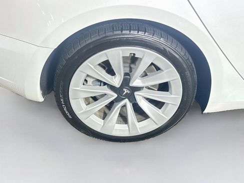 Used 2023 Tesla Model 3 Standard Range RWD image 11