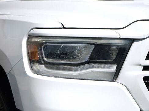 Used 2023 RAM 1500 Laramie AWD/4WD image 6