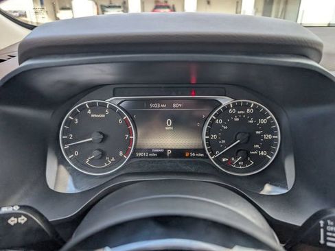 Used 2021 Nissan Rogue SV FWD image 15