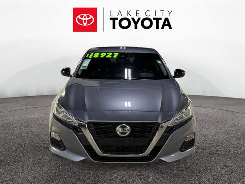 Used 2022 Nissan Altima 2.5 SR image 11