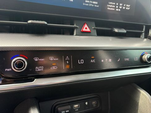 Used 2023 Kia Sportage SX FWD image 22