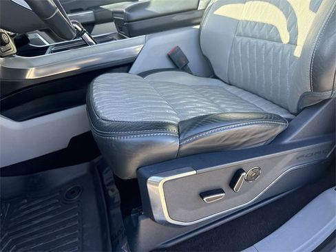 Used 2021 Ford F150 Limited image 12