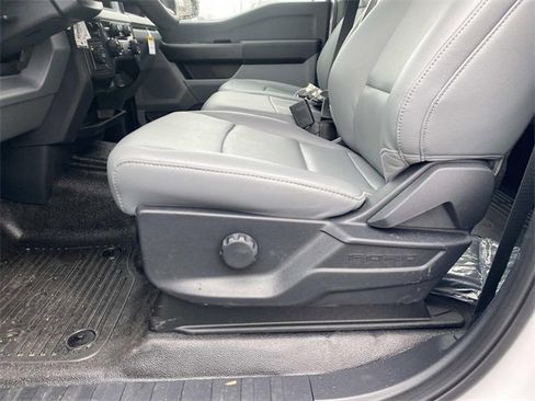 New 2026 Ford F450 XL w/ XL Driver Assist Package image 12