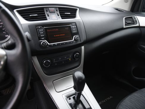 Used 2015 Nissan Sentra SV image 20