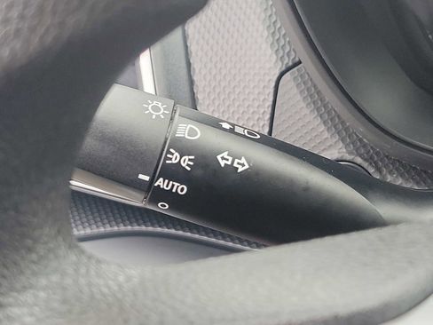 Used 2021 Subaru Forester image 24