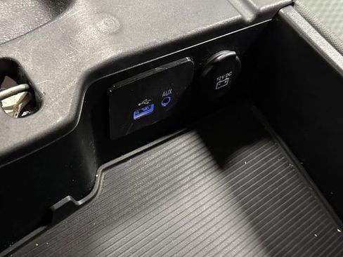 Used 2017 RAM 2500 Tradesman w/ Popular Equipment Group image 21