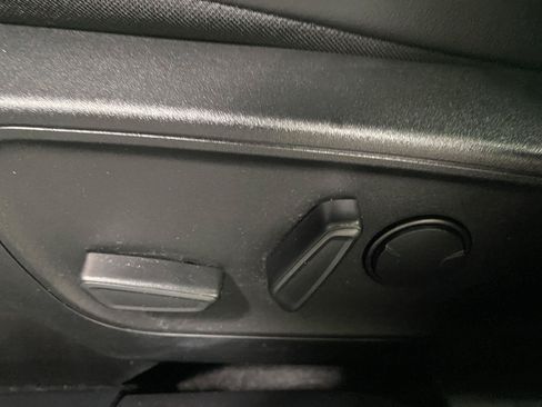 Used 2023 Ford Escape ST-Line Select w/ Tech Pack #2 AWD/4WD image 21