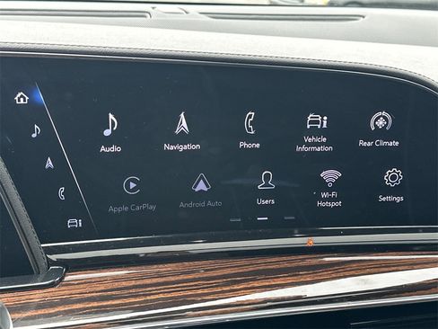 Used 2022 Cadillac Escalade ESV Premium Luxury w/ Performance Package image 28