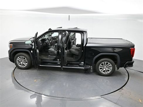 Used 2019 GMC Sierra 1500 Denali image 41