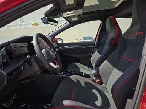 New 2026 Volkswagen GTI SE FWD image 15