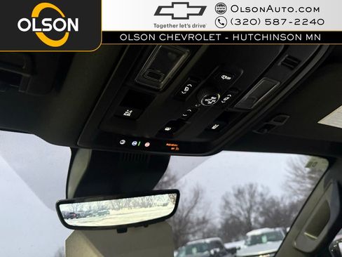 Certified 2025 Chevrolet Suburban High Country image 21