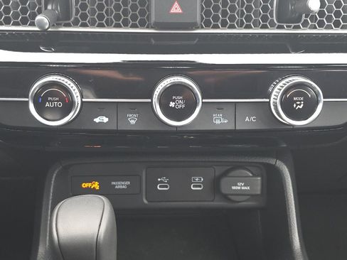 Used 2025 Honda Civic Sport image 18