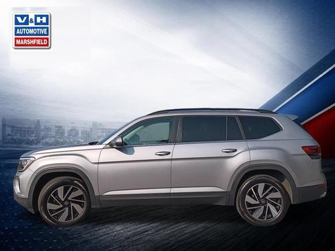 Used 2025 Volkswagen Atlas SE AWD/4WD image 7