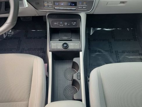 Used 2024 Hyundai Kona SEL w/ Convenience Package FWD image 15