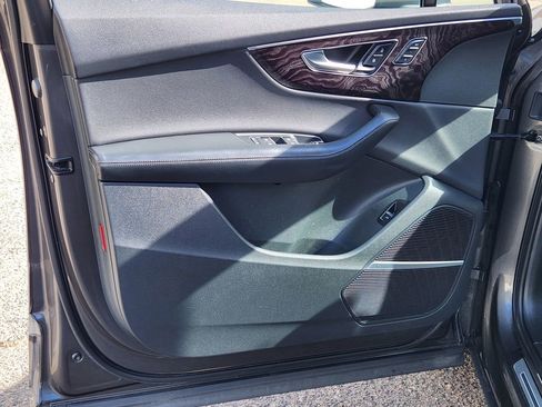 Used 2021 Audi Q7 3.0T Prestige w/ Prestige Package image 8