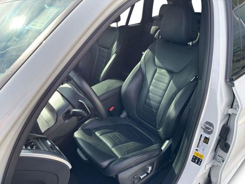 Used 2021 BMW X3 M40i w/ Premium Package image 21