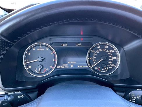 Used 2024 Mitsubishi Outlander SE image 10