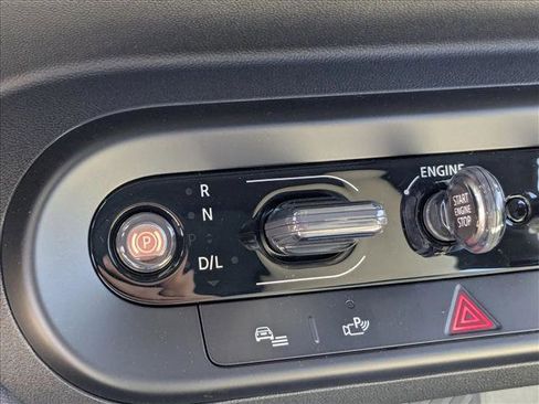 Certified 2025 MINI Cooper S FWD image 9