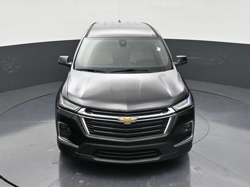 Used 2023 Chevrolet Traverse LS FWD image 19