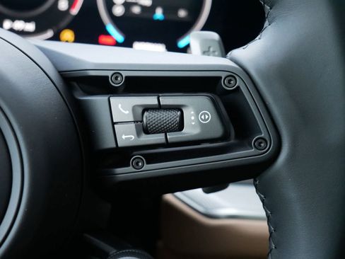 New 2026 Porsche Cayenne Coupe image 17