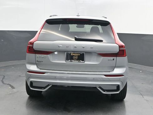 New 2026 Volvo XC60 B5 Plus w/ Protection Package Premier image 6