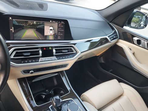 Used 2020 BMW X5 sDrive40i w/ Premium Package RWD image 26