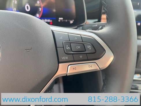 New 2025 Volkswagen Jetta SE image 15