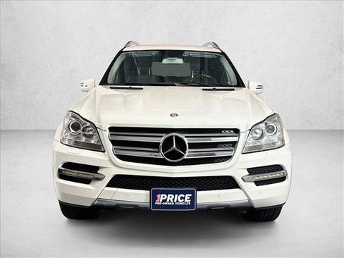 Used 2012 Mercedes-Benz GL 450 4MATIC image 2