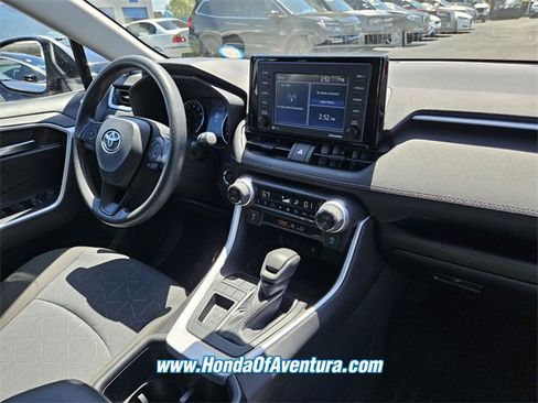 Used 2022 Toyota RAV4 XLE image 14