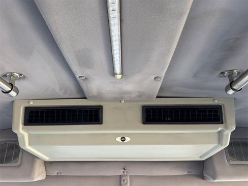 Used 2015 Chevrolet Express 3500 w/ Shuttle Bus Package image 28