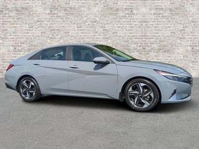 Used 2022 Hyundai Elantra Limited