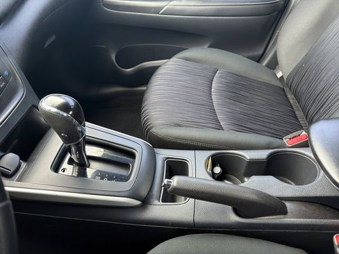 Used 2019 Nissan Sentra SV image 28