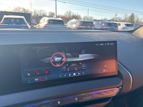 Used 2025 BMW X3 M50 w/ Premium Package image 16