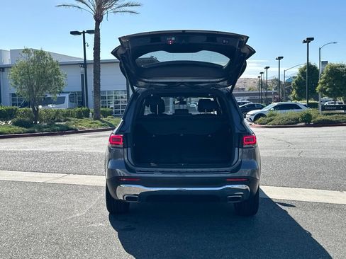 Used 2023 Mercedes-Benz GLB 250 image 13