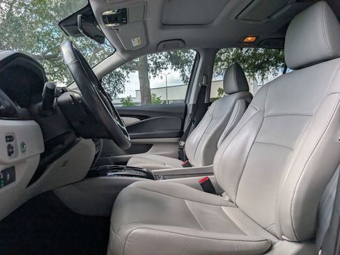 Used 2019 Honda Pilot Elite image 12