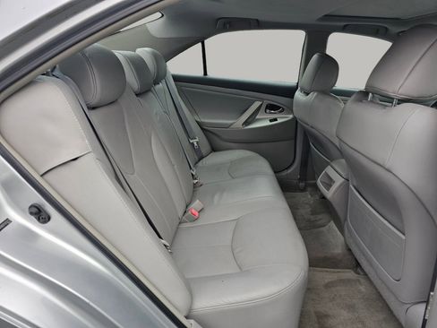 Used 2007 Toyota Camry SE image 24
