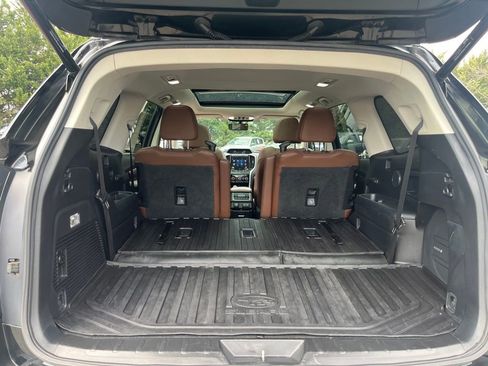 Used 2019 Subaru Ascent Touring w/ Popular Package #2A image 23