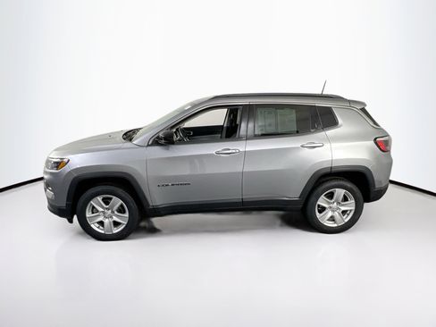 Used 2022 Jeep Compass Latitude w/ Convenience Group AWD/4WD image 8