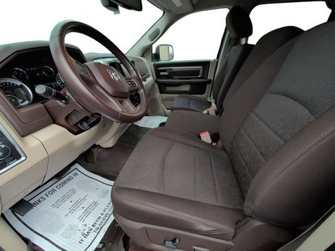 Used 2017 RAM 1500 Big Horn image 9