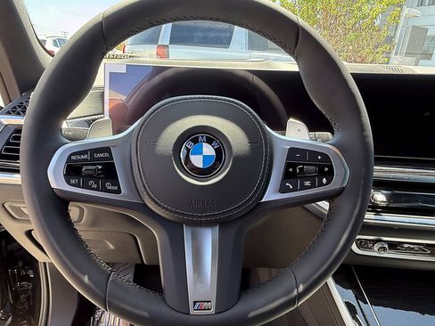 New 2026 BMW X5 xDrive40i w/ M Sport Package AWD/4WD image 11