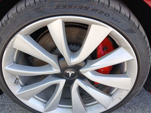 Used 2018 Tesla Model 3 Long Range AWD/4WD image 13
