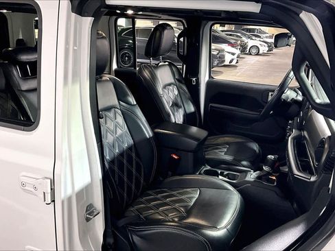 Used 2021 Jeep Wrangler Unlimited Sport image 9