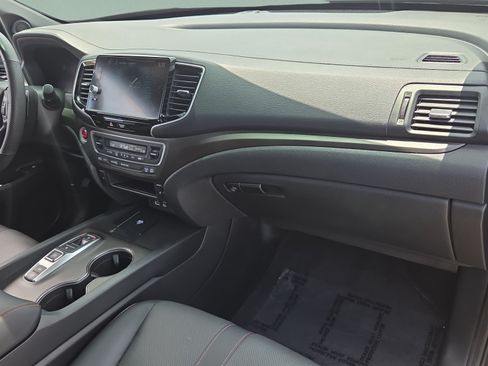 Certified 2024 Honda Ridgeline TrailSport image 16
