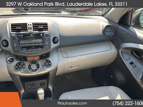 Used 2011 Toyota RAV4 Limited w/ Limited Extra Value Pkg image 37