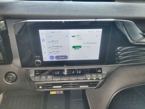 Used 2025 Toyota Camry LE FWD image 16